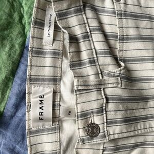 Frame pants
